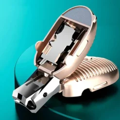 Nagelknipser im Taschenformat als Schlüsselanhänger – einfaches Maniküre-Werkzeug