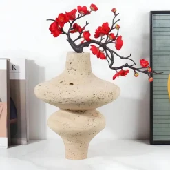 Natürliche Travertinvase – Elegantes Steindekor