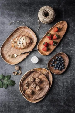 Naturholzteller - Unregelmäßiges Holzgeschirr