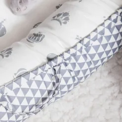 Neugeborenen-Babyliege - Kuschelnest-Schlafbett