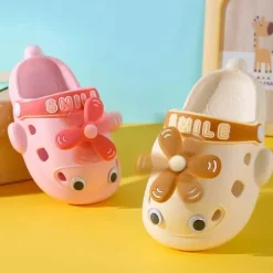 Niedliche Hubschrauber-Hausschuhe für Kinder – weiche Plüsch-Hausschuhe