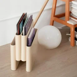 Nordic Floor Zeitschriftenständer - Stilvoller Organizer