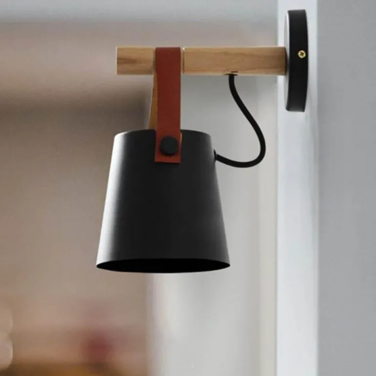 Nordic Wall Lamp - Elegant Decorative Lighting