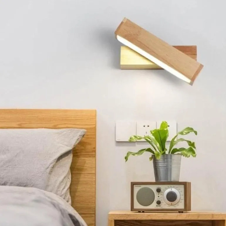 Nordic Wooden Wall Lamp - Stylish Rotating Bedside Light