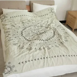 Nordische Baumwoll-Überwurfdecke – weiche und kühlende, klimatisierte Steppdecke für Betten und Sofas