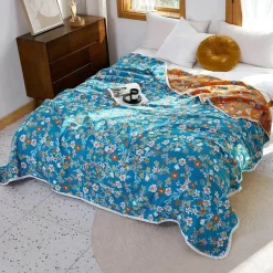 Nordische Blumendecke - Weiche Sommerdeko aus Baumwolle