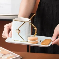 Nordische Handtaschentasse – Stilvolle Kaffeetasse aus Keramik