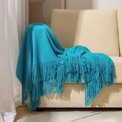 Nordische Strickdecke – Sofadekor aus weicher Wollmischung