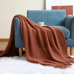 Nordische Strickdecke – Sofadekor aus weicher Wollmischung