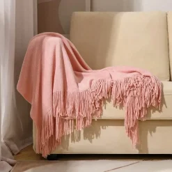 Nordische Strickdecke – Sofadekor aus weicher Wollmischung