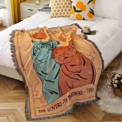 Nordische Strickdecke für draußen – gemütliche Camping-Picknickmatte