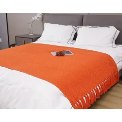 Nordische Wolldecke – Gemütliches Must-have für Zuhause und unterwegs