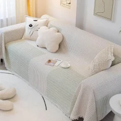 Nordischer gestrickter Sofabezug – weiche, bequeme Überwurfdecke