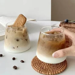 Nordisches Cocktailbecher-Set aus rosa Glas – elegante Saft- und Wassergläser