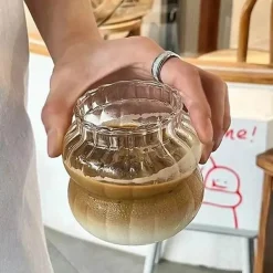 Nordisches Cocktailbecher-Set aus rosa Glas – elegante Saft- und Wassergläser