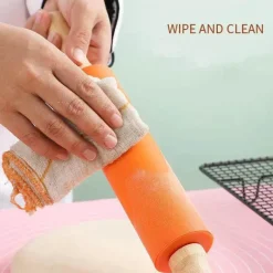 Nudelholz aus Silikon mit Holzgriff – Antihaft-Backwerkzeug