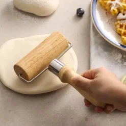 Nudelholz-Set aus Holz – natürliches Backwerkzeug