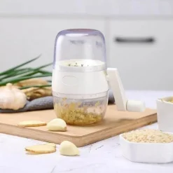 Nussmühle - Multifunktionales Zerkleinerungswerkzeug