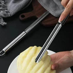 Obstentkerner- und -schneider-Set aus Edelstahl mit rutschfestem Schäler und Schaufel