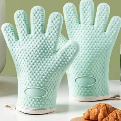 Ofenhandschuhe aus Silikon – isolierte Backhandschuhe mit Verbrühungsschutz