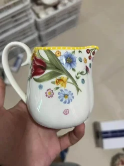 Oster-Tulpen-Geschirrset – Frühlingsinspiriertes Serviergeschirr aus Keramik