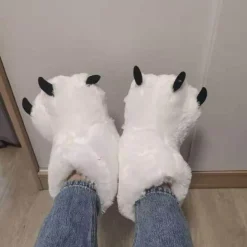 Pelzige Bärenklauen-Hausschuhe – Bequeme Winterhausschuhe