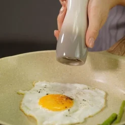 Pfeffermühle aus Keramik – verstellbare Gewürzmühle zum Würzen