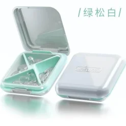 Pillendose mit 4 Fächern – Reisekapselhülle für Medikamente