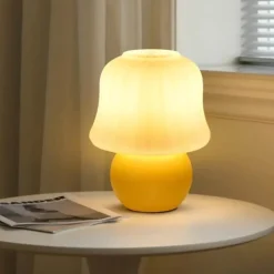 Pilz Tischlampe - Sanft leuchtendes Nachtlicht Dekor