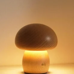 Pilzlampe aus Massivholz - Einzigartige Tischleuchte
