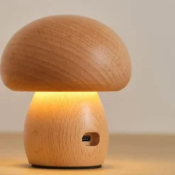 Pilzlampe aus Massivholz - Einzigartige Tischleuchte