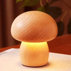 Pilzlampe aus Massivholz - Einzigartige Tischleuchte