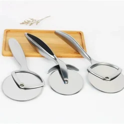 Pizzaschneidermesser aus Edelstahl – Back- und Kochwerkzeug