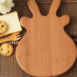 Pizzastein aus Holz – exquisites Design in Geweihform