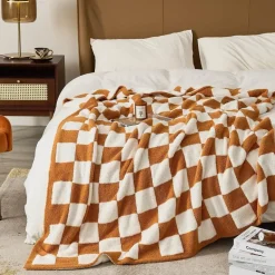 Plüschdecke mit Schachbrettmuster – weicher Überwurf für Sofa und Heimdekoration