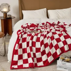 Plüschdecke mit Schachbrettmuster – weicher Überwurf für Sofa und Heimdekoration