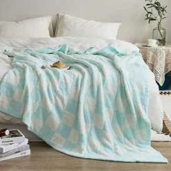 Plüschdecke mit Schachbrettmuster – weicher Überwurf für Sofa und Heimdekoration