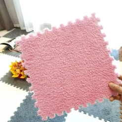 Plüschige Winter-Puzzlematte - Weiche DIY-Spielmatte