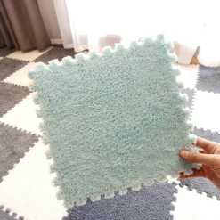 Plüschige Winter-Puzzlematte - Weiche DIY-Spielmatte