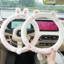 Plüsch-Lenkradbezug mit Tiermotiv – weiches Winter-Auto-Accessoire