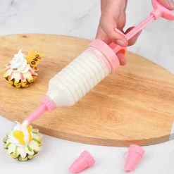 Plätzchen-Dekorationsset mit Gebäckspritze und Kuchenpresse für kreatives Backen