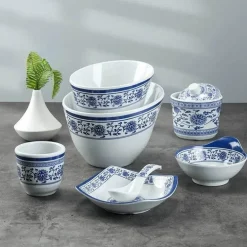Porzellan-Geschirrset - Blau-weißes Imitationsgeschirr
