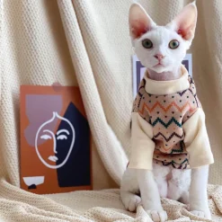 Pullover für haarlose Katzen – Stilvoller Pullover mit ethnischem Muster für Katzen