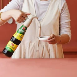 Pumpflasche mit Gewürzspender – einfach zu verwendender Gewürzbehälter