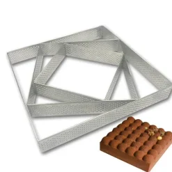 Quadratische und rechteckige Kuchenformen aus Edelstahl zum Selbstbacken und Dekorieren