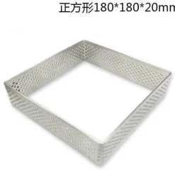 Quadratische und rechteckige Kuchenformen aus Edelstahl zum Selbstbacken und Dekorieren