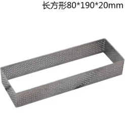 Quadratische und rechteckige Kuchenformen aus Edelstahl zum Selbstbacken und Dekorieren