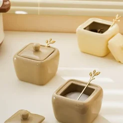 Quadratisches Gewürzdosen-Set aus Keramik – Stilvolle Aufbewahrungsbehälter für die Küche