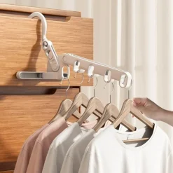 Reise-Kleider-Organizer – platzsparender Kleiderständer