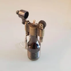 Retro Schlüsselanhänger-Feuerzeug - Free Fire Game Torch Zubehör